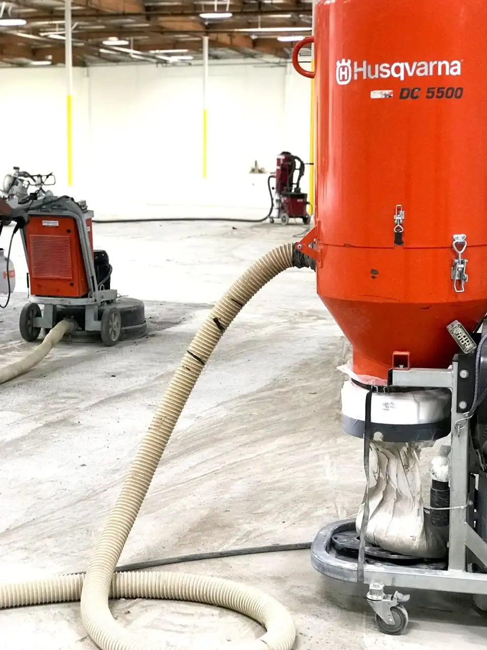 Our Dust-Free Equipment